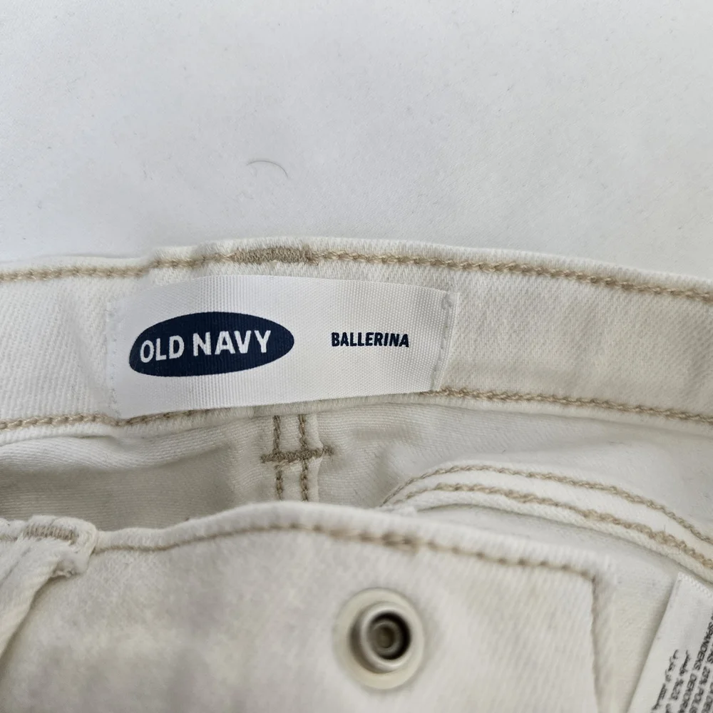 Old Navy Girl Ballerina White Embroidered Adjustable Waist Stretch Jeans 4T NWOT